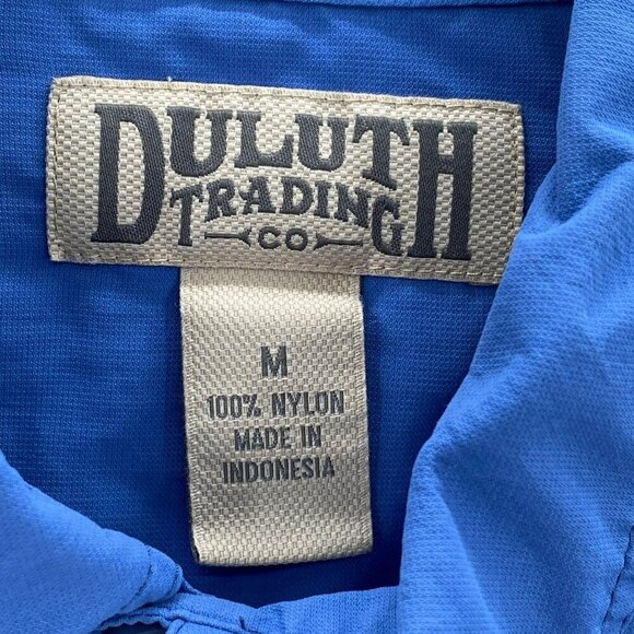 Duluth Two Shirt Bundle Blue Fishing Shirts Men’s Size M - Picture 8 of 10